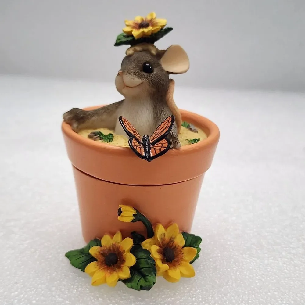 Charming Tails Fitz and‎ Floyd Flower Pot Surprise 88/112 Figurine
